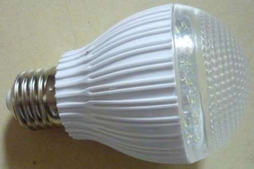 LED Light Bulbs 3W Clear Cover Cool White and Warm White E27, B22 Types. Collections are allowed