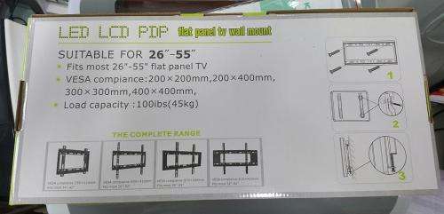 TV Wall Mount Bracket, Flat Panel TV Wall Bracket 26`` ~ 55`` inches. Collections are allowed.