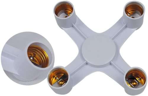 Light Bulb Socket Splitter, Adapter, Converter, E27 to 4x E27 Lamp Holder. Collections are allowed.