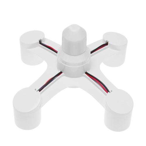 Light Bulb Socket Splitter, Adapter, Converter, E27 to 4x E27 Lamp Holder. Collections are allowed.