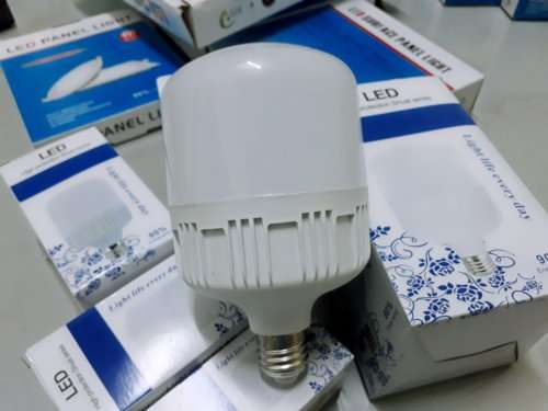 Price Slashed. 30W LED E27  Light Bulb, Lamp, Globe AC170~240V In Warm White. Collections Allowed.