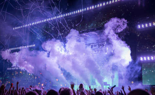 Smoke, Fog Machine 600W Heavy Duty, Compact and High Capacity. Collections are allowed.