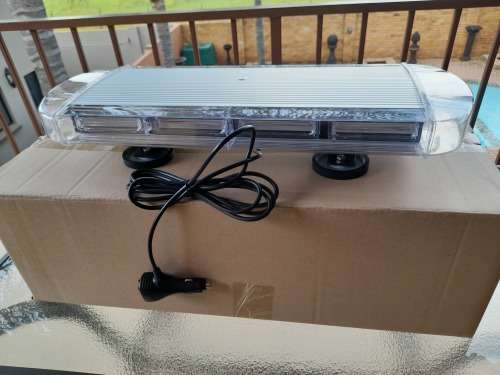 Vehicle COB LED Strobe Roof Top Flash Light White Light Colour Magnetic Mount. Collections Allowed.