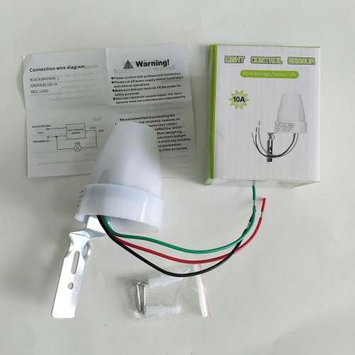 Day Night Adjustable Sensor / Switch / Detector Auto Control Unit 220Volts 10A. Collections Allowed.