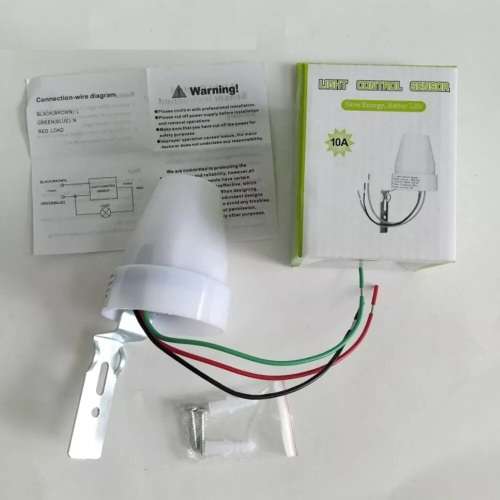 Day Night Adjustable Sensor / Switch / Detector Auto Control Unit 220Volts 10A. Collections Allowed.