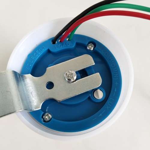 Day Night Adjustable Sensor / Switch / Detector Auto Control Unit 220Volts 10A. Collections Allowed.