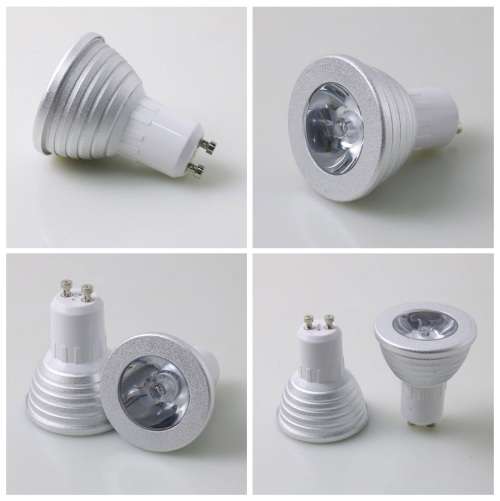 LED MULTI COLOUR RGB MAGIC SPOT/DOWN LIGHT BULB with REMOTE CONTROL. Collections are allowed.