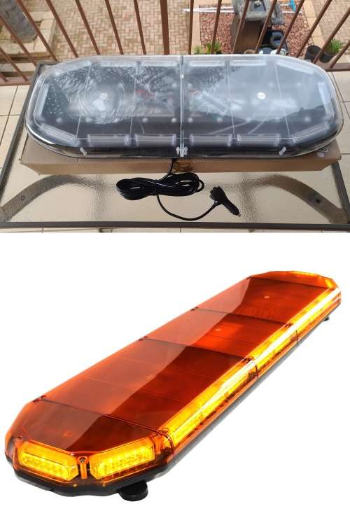 Construction Vehicle LED Flash Strobe Roof Top Amber Light Bar. Magnetic Mount. Collections Allowed.