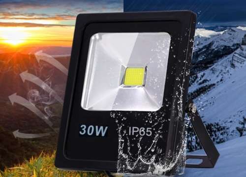LED Floodlights: Cool White 30W 220V Black Slim Line. Collections Are Allowed.