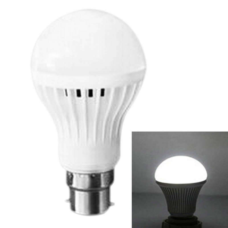 LED 12 Volts Light Bulbs 3W B22 Cool White Can Be Run From A 12V Battery or PSU. Collections Allowed
