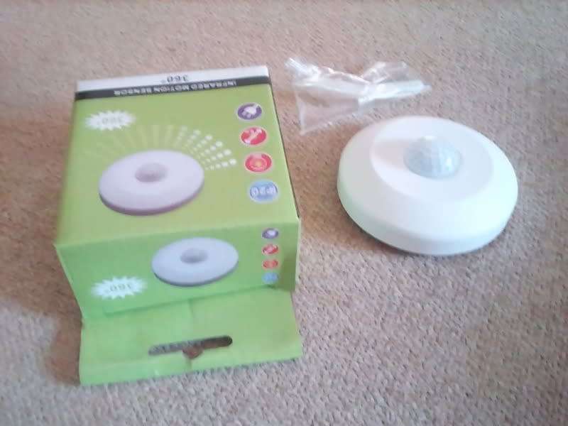 Clearance Sale Offer: Infrared Motion Sensor PIR 360° Detector, 220V. Collections Are Allowed.