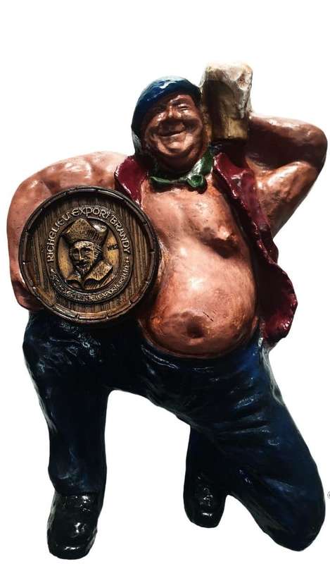 Giant Barrel Man Wall Mounted Pub/Bar Decor RICHELIEU BRANDY/COGNAC. Brand New. Collections Allowed.