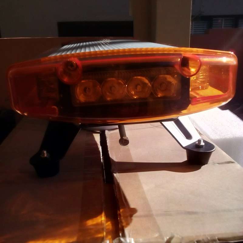 Tow Truck Breakdown Recovery Vehicle Roof Top Strobe Flash LED Light Bar. Collections Are Allowed.