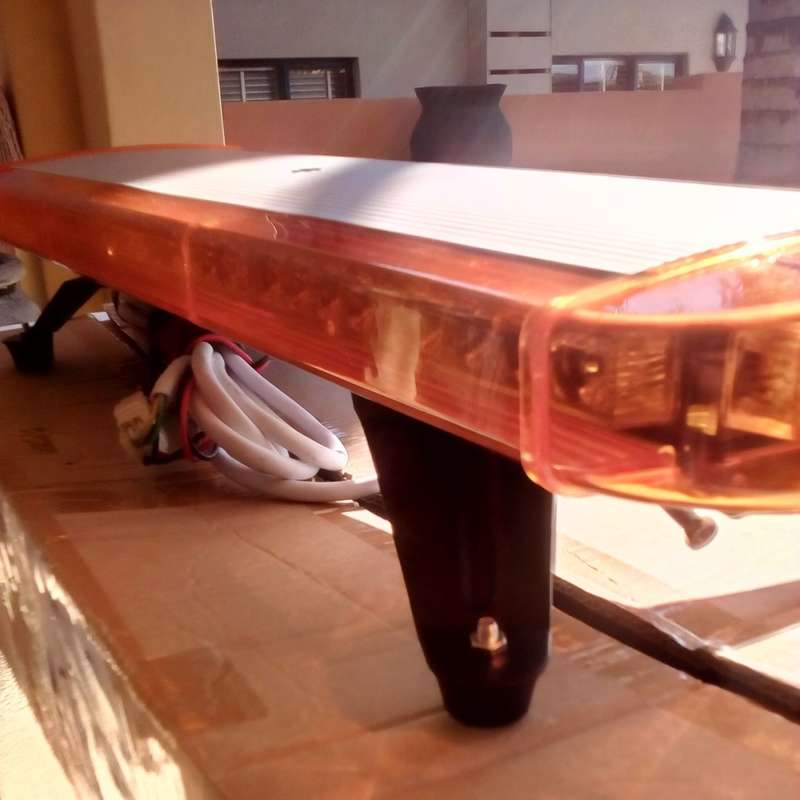 Tow Truck Breakdown Recovery Vehicle Roof Top Strobe Flash LED Light Bar. Collections Are Allowed.