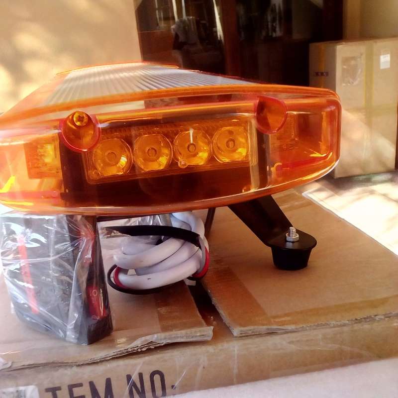 Tow Truck Breakdown Recovery Vehicle Roof Top Strobe Flash LED Light Bar. Collections Are Allowed.