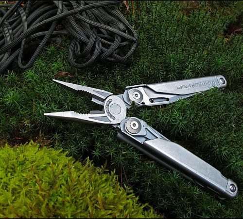 Authentic Leatherman - Surge® - 21 tools in 1 - The Power House Multi-Tool - Brand New Condition
