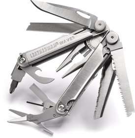 Leatherman Wave2 multi-tool with pouch