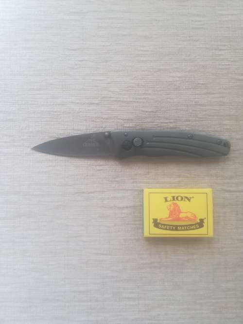 Gerber Pocket Knife,