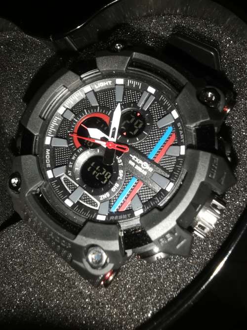 Exponi Watch