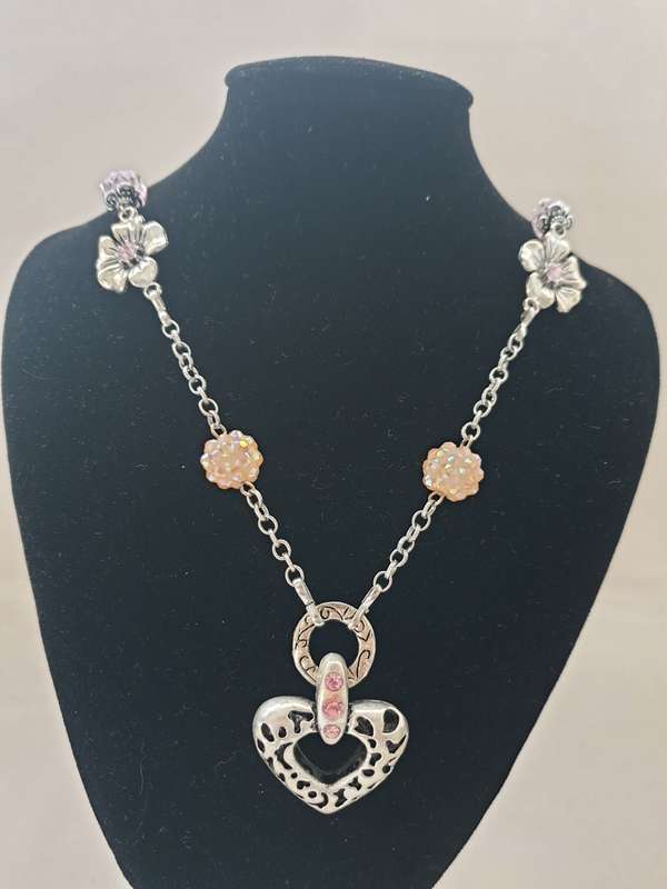 ** NEW ** Show your heart in pink
