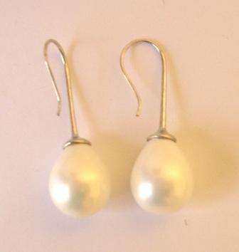 Large shell pearl drop earrings