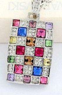 **STUNNING** Swarovski crystal pendant
