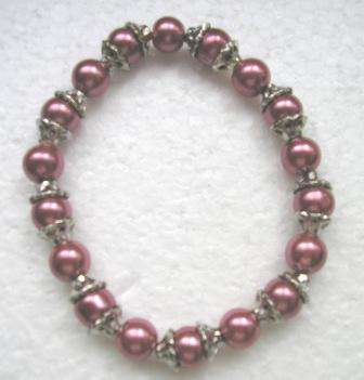 Elegant glass pearl bracelet