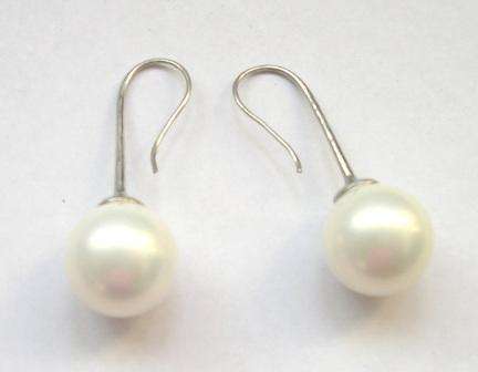 ** STUNNING ** earrings