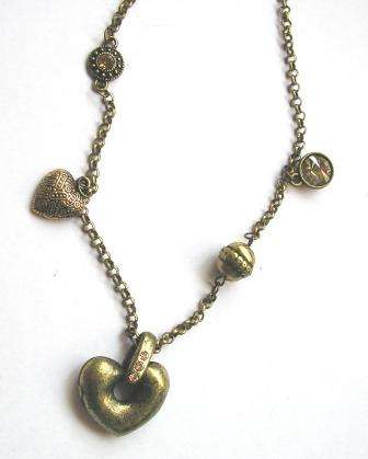 ** Stunning necklace **