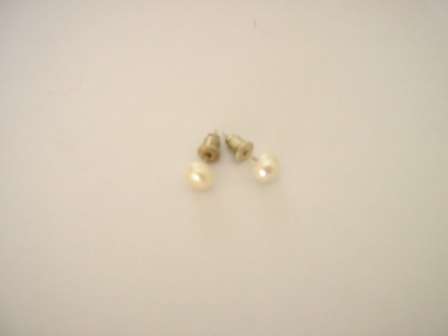 Genuine cream fresh water pearl earrings