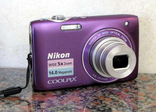 Nikon Coolpix S3100 - 14MP - 5x Optical Zoom - HD Movies