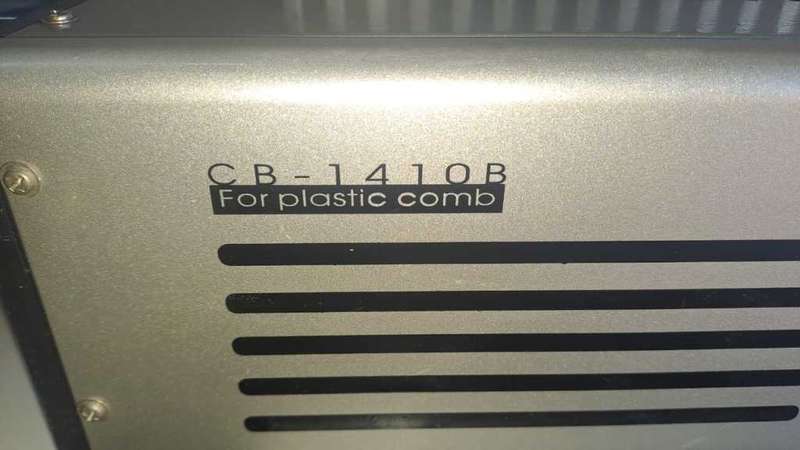 Ring Binder Plastic Comb CB-1410B