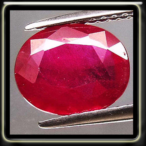 2.74CT NATURAL RED RUBY MASTERFULLY CUT IN A OVAL, BEAUTIFULLY POLISHED