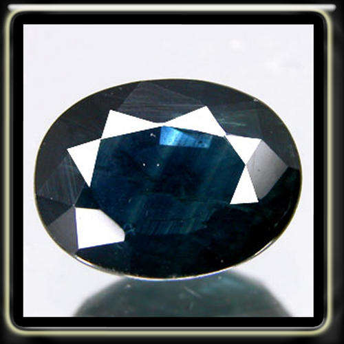 Magnifique 1.75t Natural Deep Bluish Green Oval Cut Sapphire