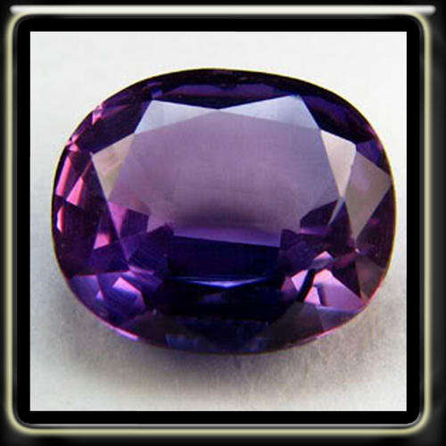 SUPERB 3CT FINE PURPLE BLUE SAPPHIRE, A STUNNING MIXED OVAL GEMSTONE