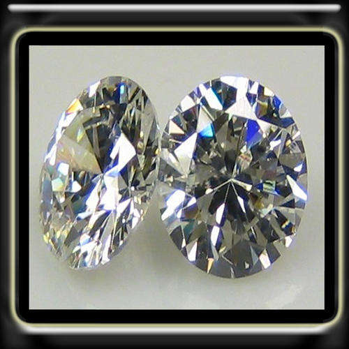 SPARKLING 3.00CT A PAIR OF PRECISION BRILLIANT ROUND DIAMOND SIMULANTS (6MM)