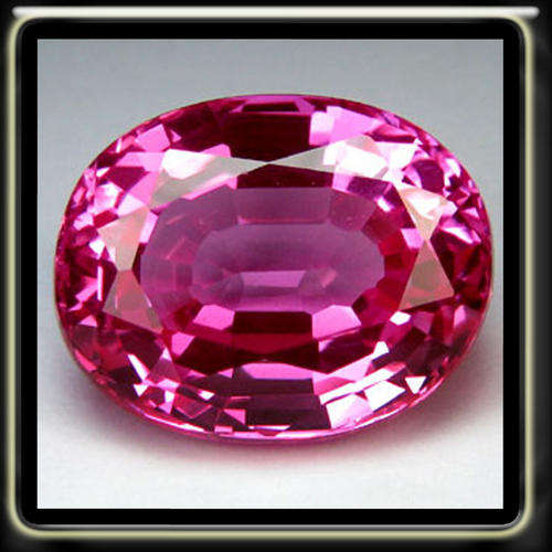 RADIANT 24.55CT STUNNING TOP PINK TOPAZ CUT IN A MODERN OVAL GEMSTONE