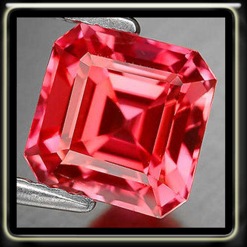 3.25CT INTENSE ORANGE PADPARADSCHA SAPPHIRE CUT IN A EMERALD GEMSTONE WITH BEAUTIFULL LUSTRE