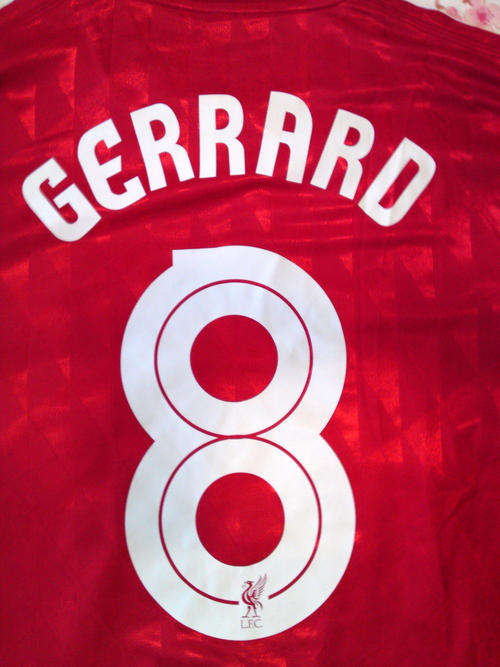 5 TIMES WINNERS-LIVERPOOL CHAMPIONS LEAGUE SHIRT 2010/2012 HOME **GERRARD**LARGE