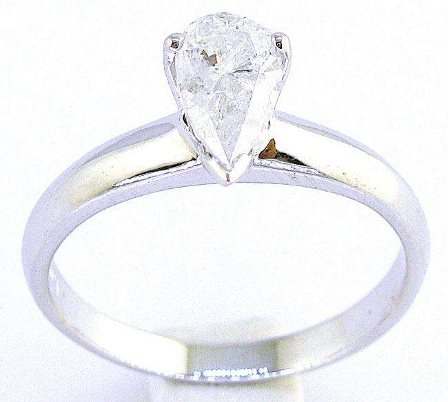 R67640 - PEAR 0.90Ct DIAMOND SOLITAIRE ENGAGEMENT RING