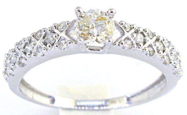 R48680 - ELEGANT 0.75Ct DIAMOND SOLITAIRE WEDDING RING