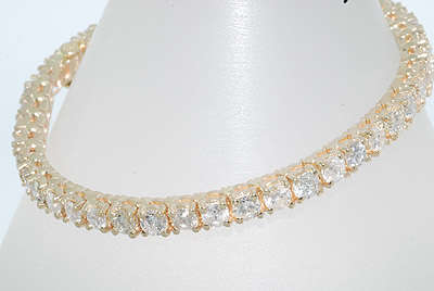 R180000 GORGEOUS 7.06CT DIAMOND TENNIS BRACELET