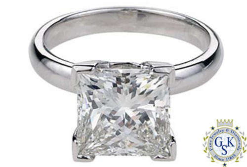 R70000 - CERTIFIED 1.00 CT  PRINCESS DIAMOND ENGAGEMENT RING   **CERTIFICATE INCLUDED**