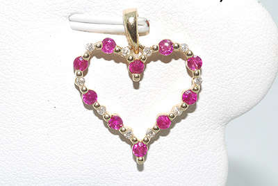 1.10CT RUBY & DIAMOND HEART PENDANT