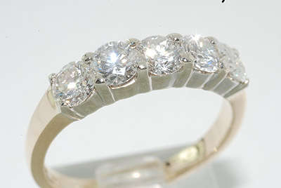 R60000 1.29CT 5 STONE ROUND CUT DIAMOND WEDDING BAND