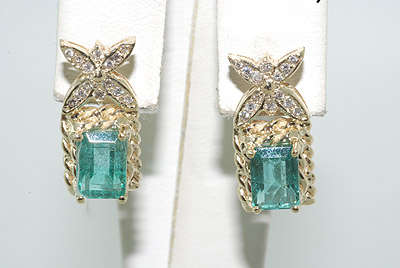 2.60CT EMERALD & DIAMOND EARRINGS