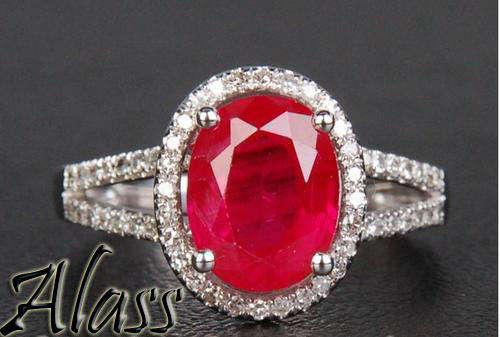 BEAUTIFUL 3.38CT RUBY & DIAMOND RING
