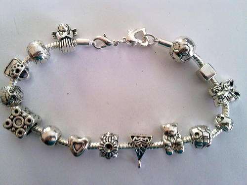 ***CUTE*** pack of 15 tibetan silver  pardora charms/beads