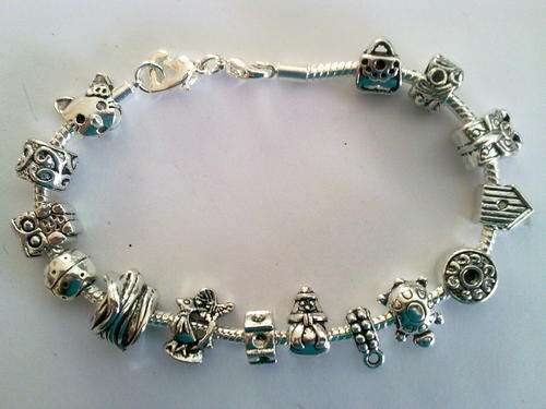 ***CUTE*** pack of 15 tibetan silver  pardora charms/beads