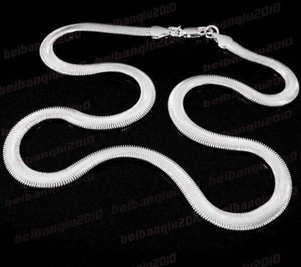 ***UNUSUAL*** sterling silver "snake" necklace ***CHRISTMAS GIFT***